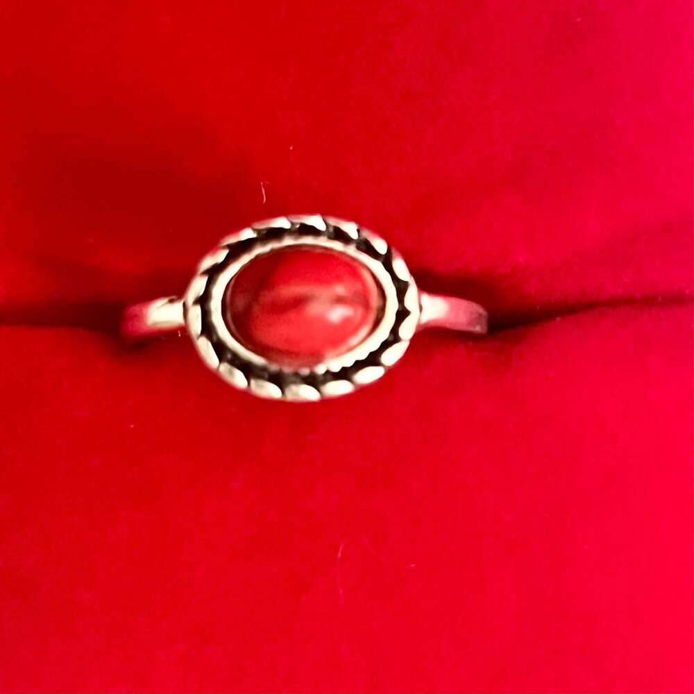Red Coral Oval Solitaire Stainless Steel Ring Size 6